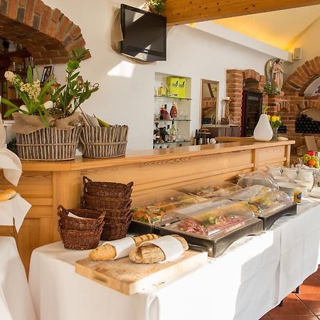 Hotel Restaurant Grune Au Пёллау Экстерьер фото
