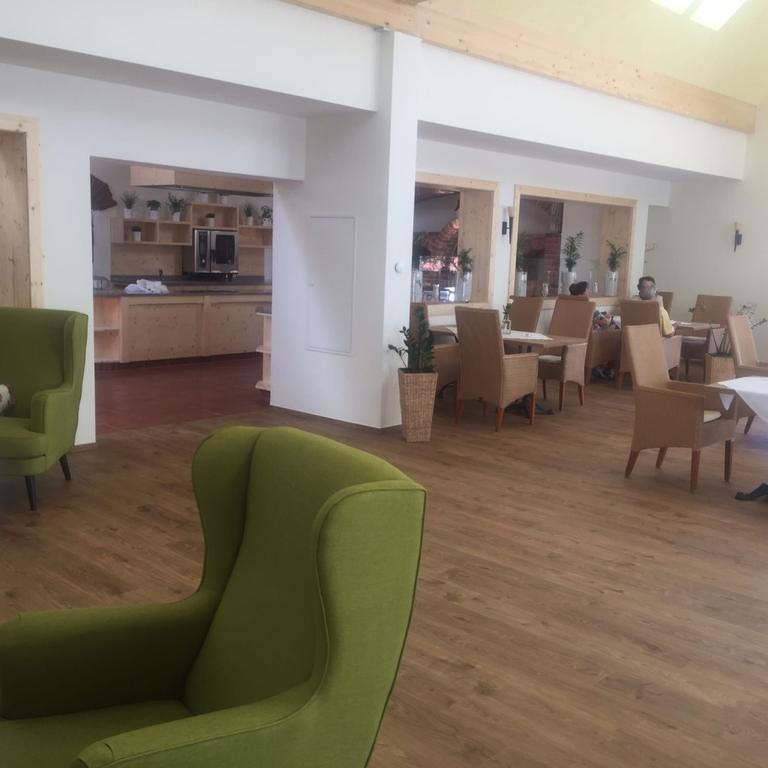 Hotel Restaurant Grune Au Пёллау Экстерьер фото